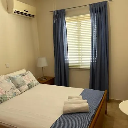 Light & Blue Ayios Elias Private 3*